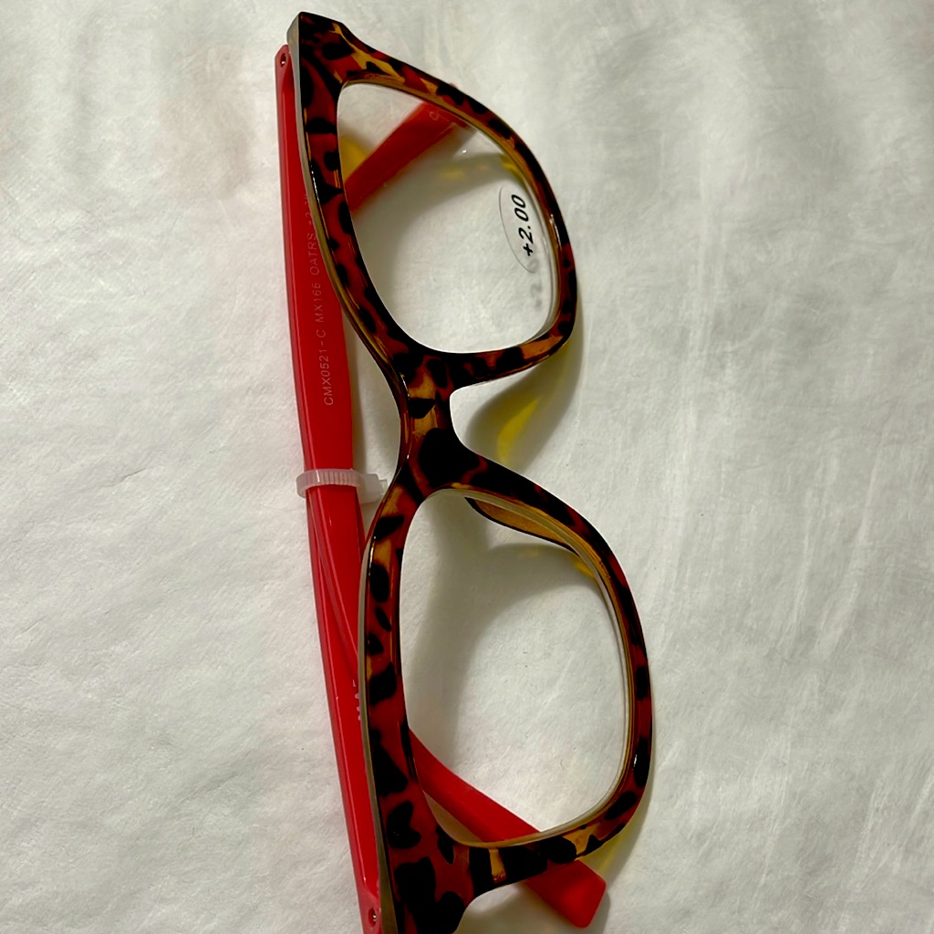 Brand New Martha Stewart Reading Glasses 200